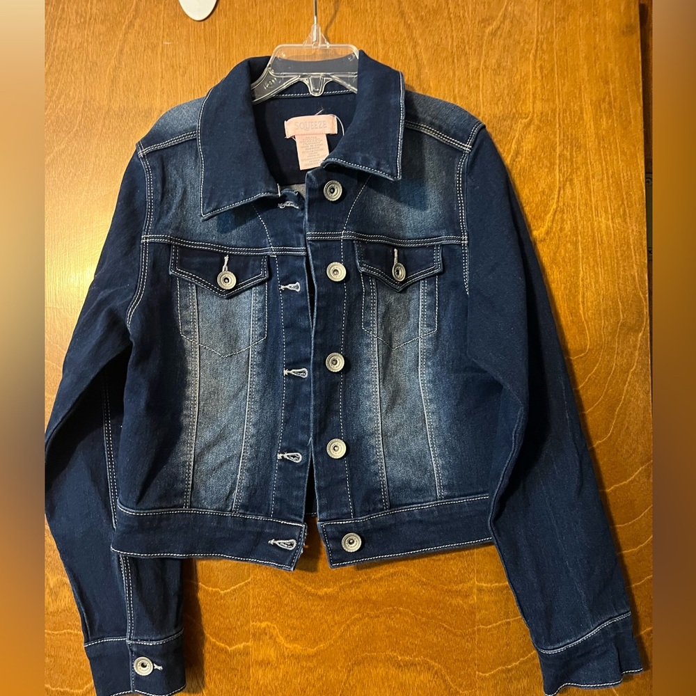 Squeeze girls dark wash Jean jacket size 10/12